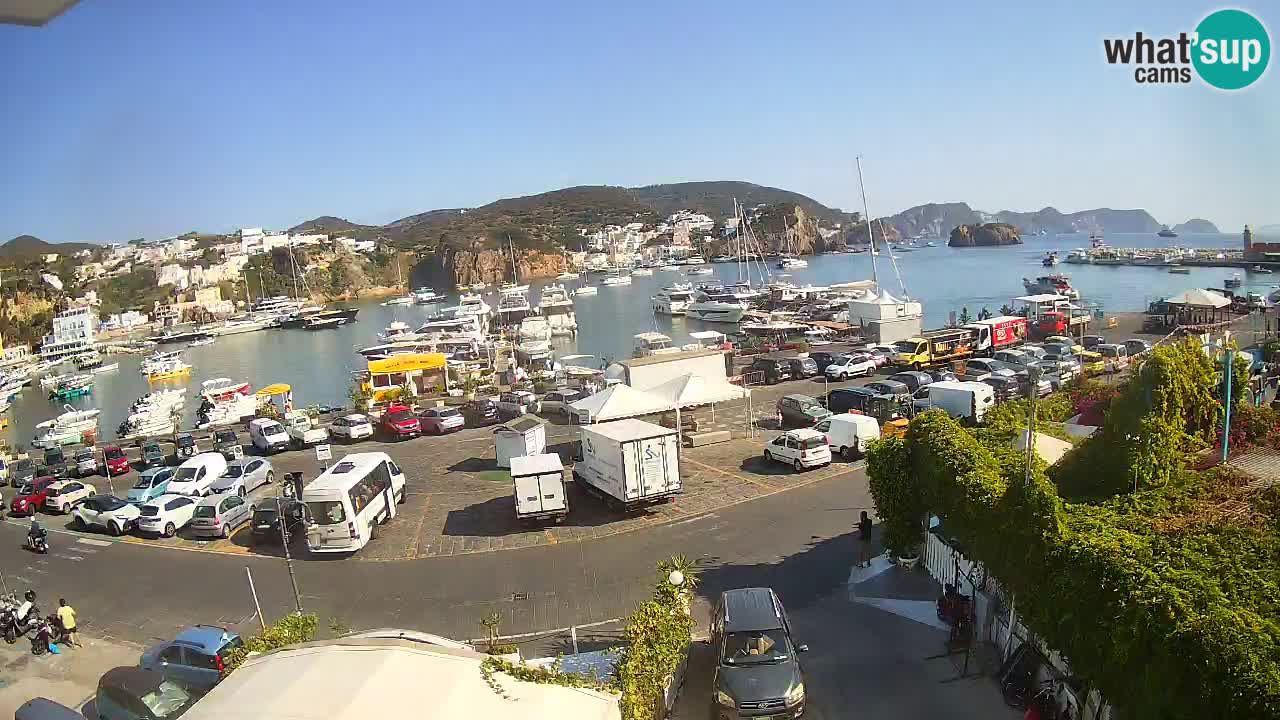 Insel Ponza Hafen webcam – Italien