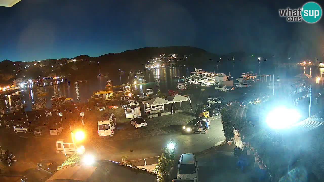Insel Ponza Hafen webcam – Italien