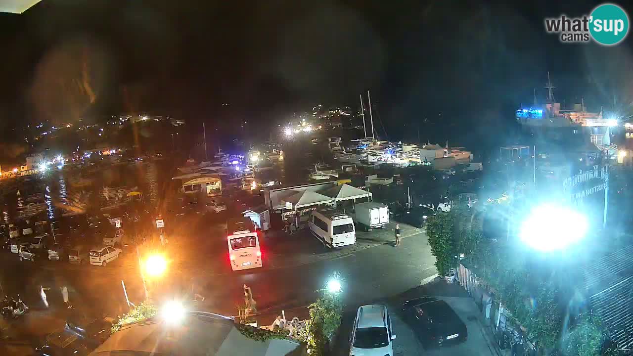 Pristanišče Ponza spletna kamera – Otok Ponza
