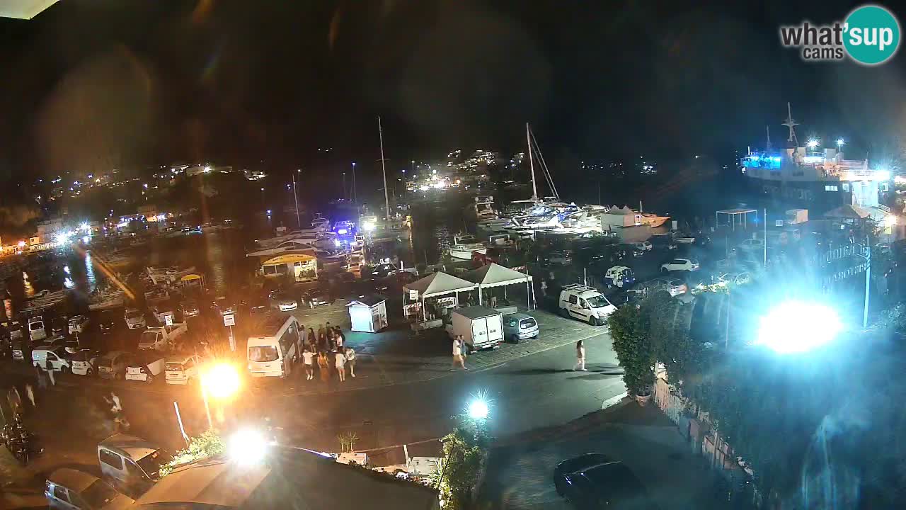 Pristanišče Ponza spletna kamera – Otok Ponza