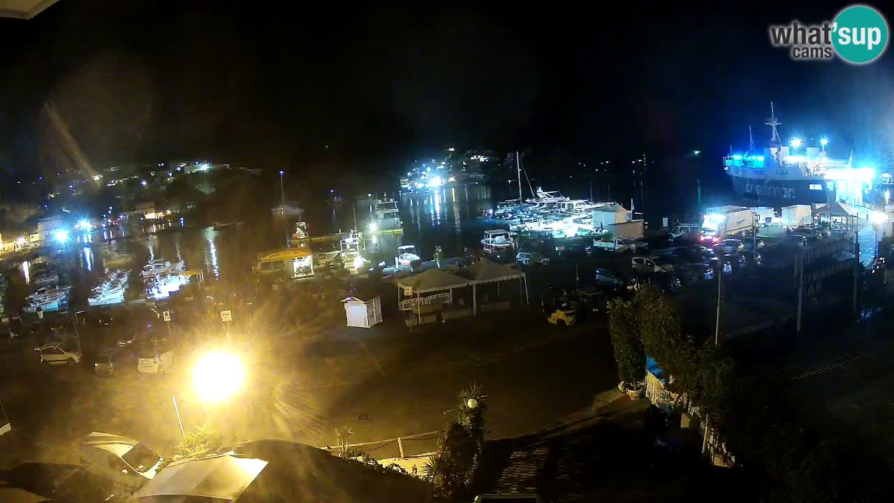 Pristanišče Ponza spletna kamera – Otok Ponza