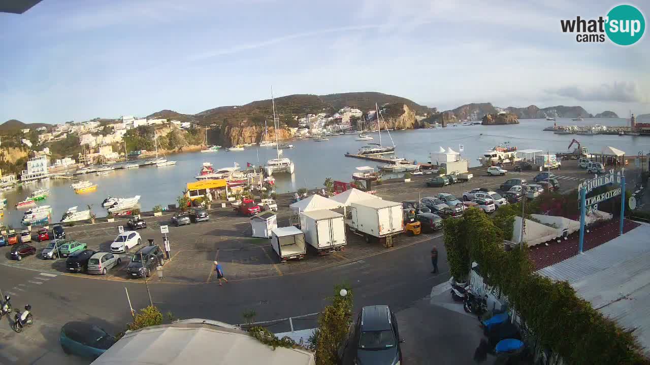 Insel Ponza Hafen webcam – Italien