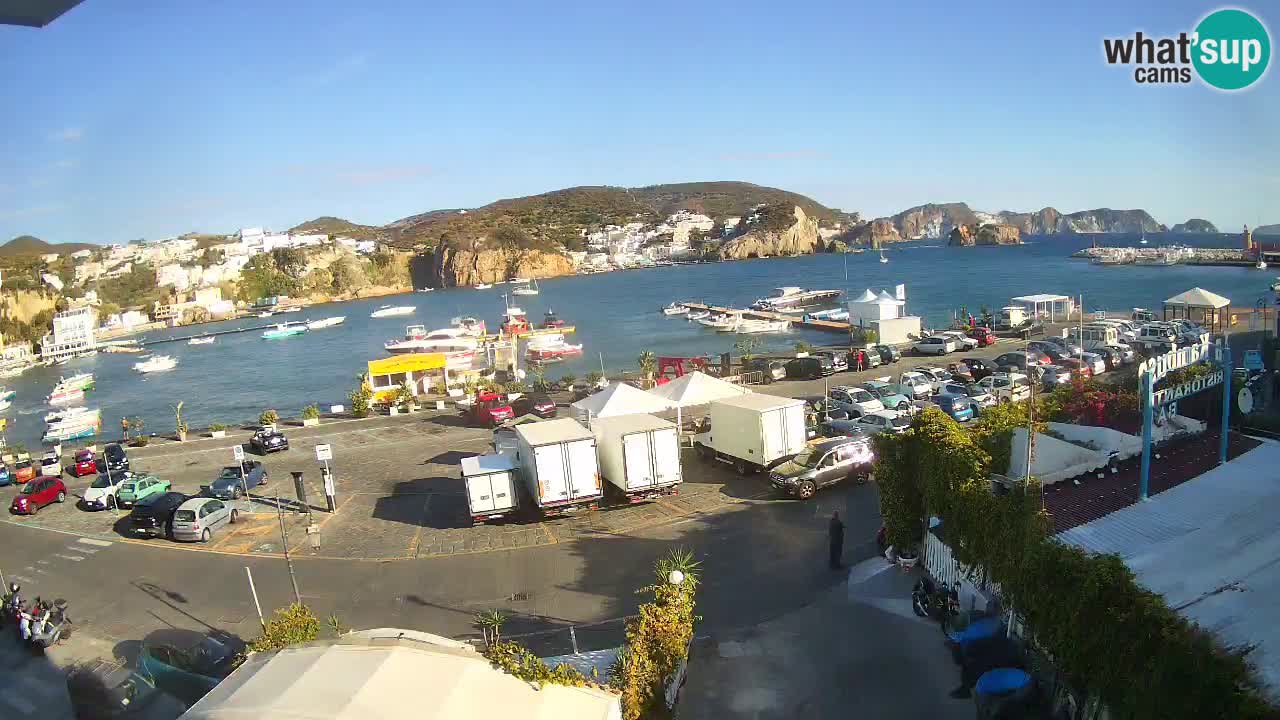 Insel Ponza Hafen webcam – Italien