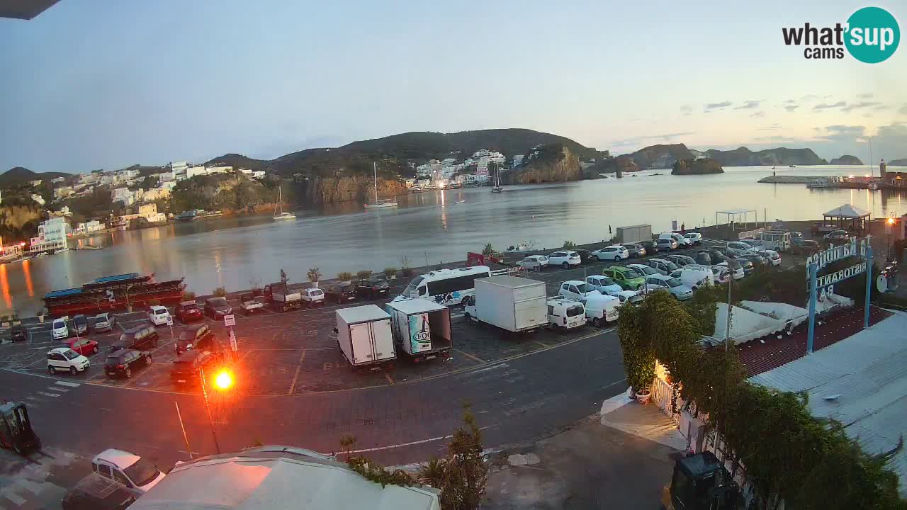 Webcam du port de Ponza – Île de Ponza