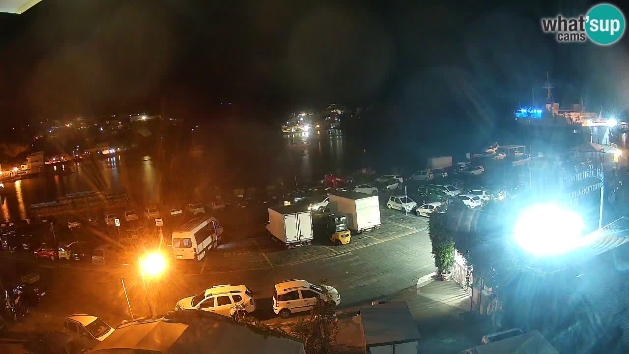 Insel Ponza Hafen webcam – Italien