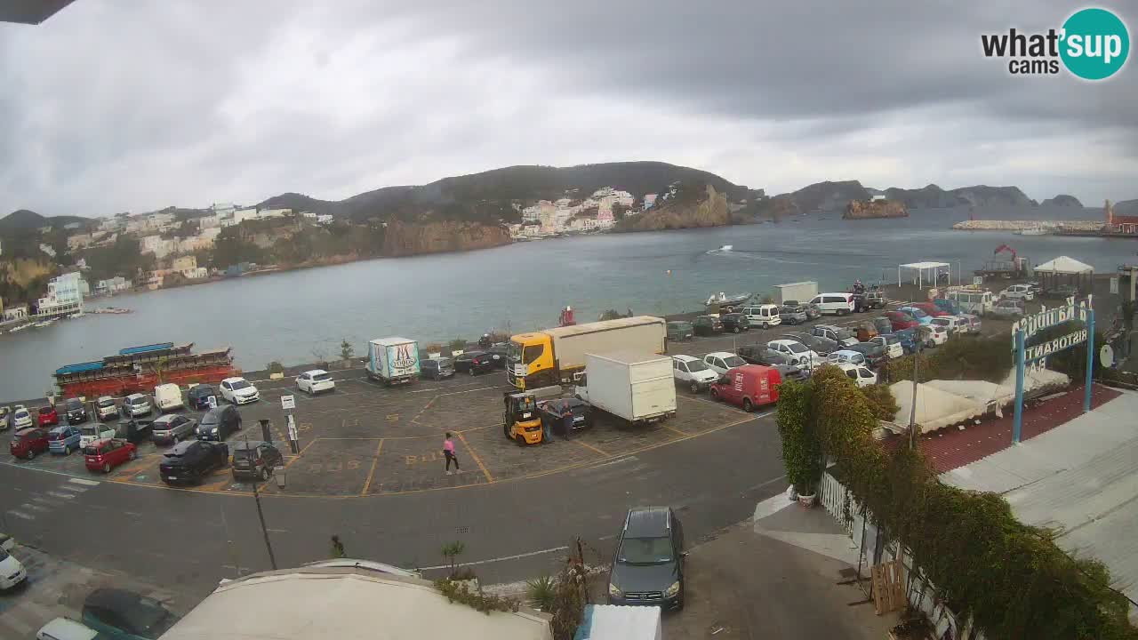 Insel Ponza Hafen webcam – Italien