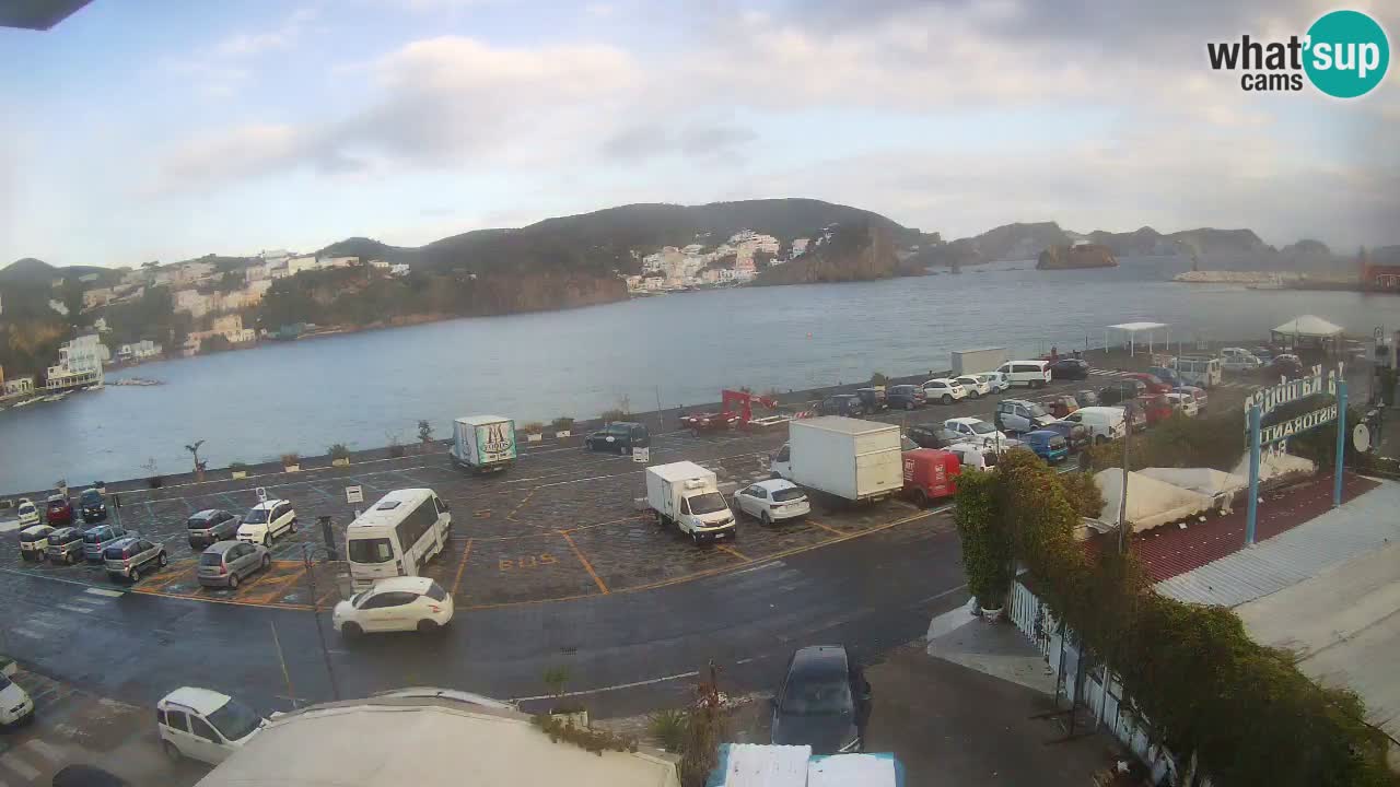 Insel Ponza Hafen webcam – Italien