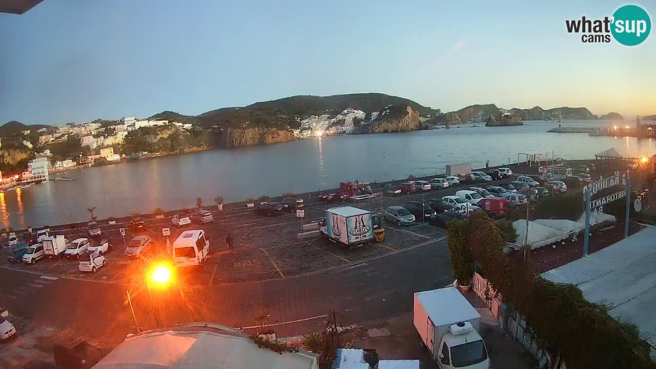 Web kamera luka Ponza – otok Ponza
