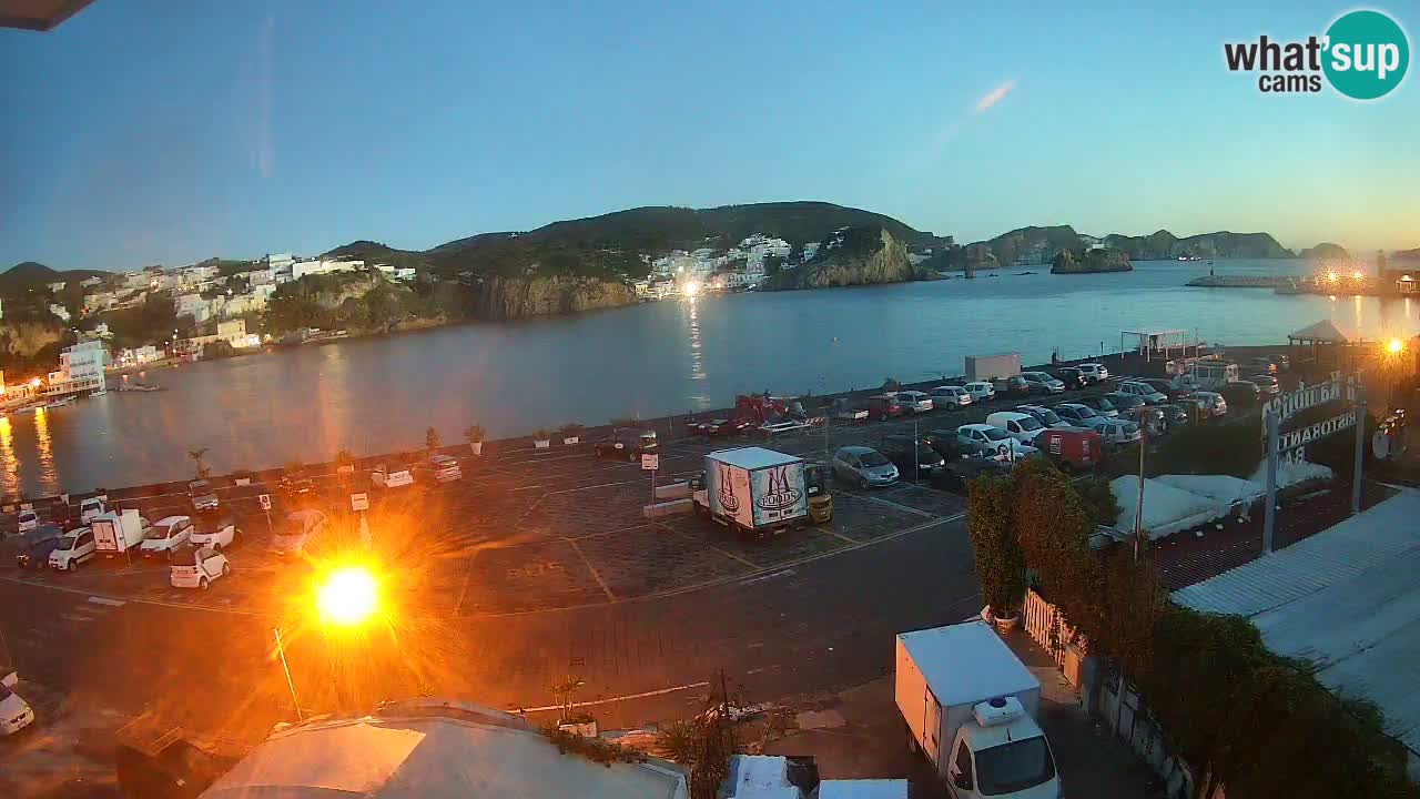 Web kamera luka Ponza – otok Ponza