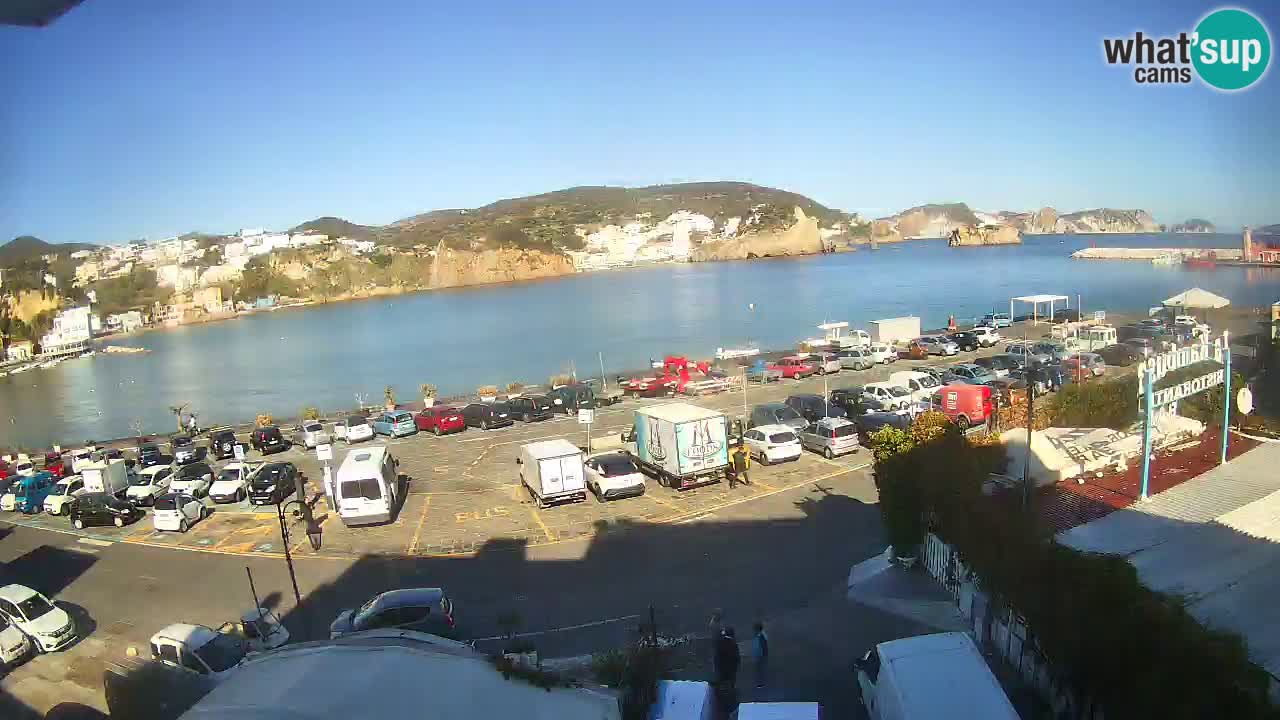 Pristanišče Ponza spletna kamera – Otok Ponza