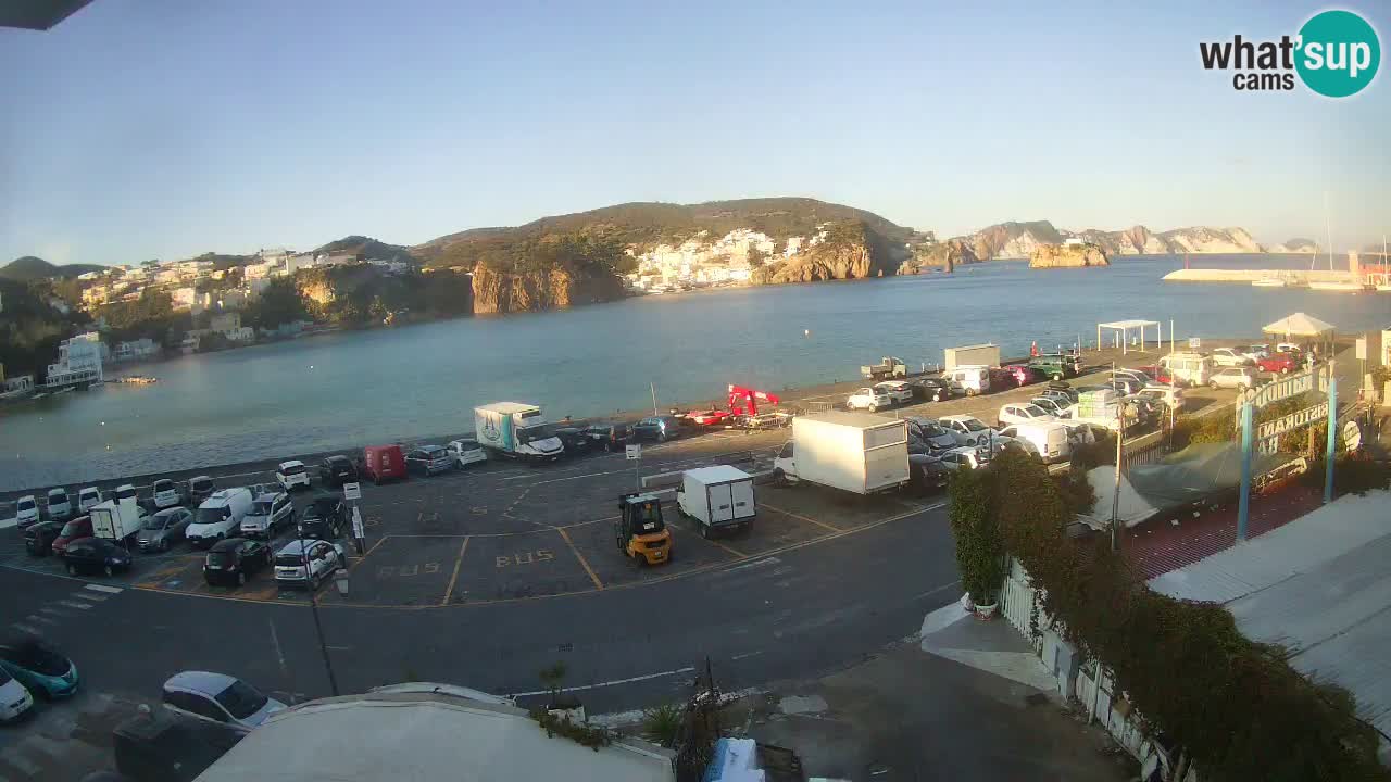 Insel Ponza Hafen webcam – Italien