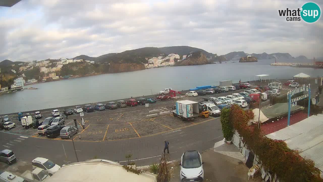 Pristanišče Ponza spletna kamera – Otok Ponza