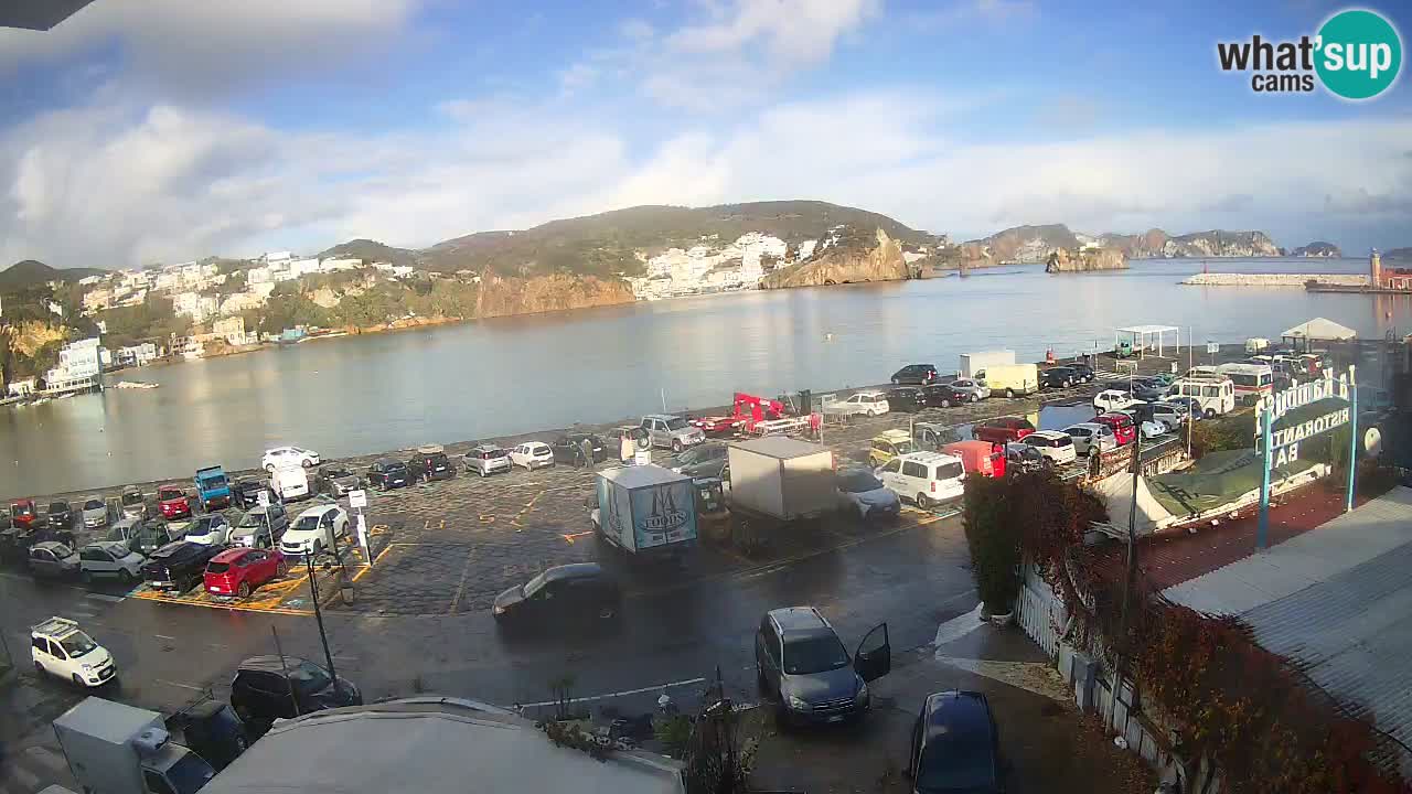 Pristanišče Ponza spletna kamera – Otok Ponza