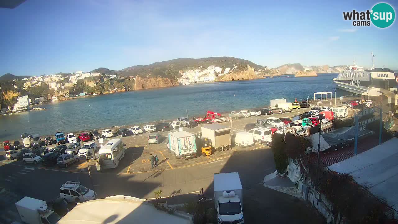 Pristanišče Ponza spletna kamera – Otok Ponza