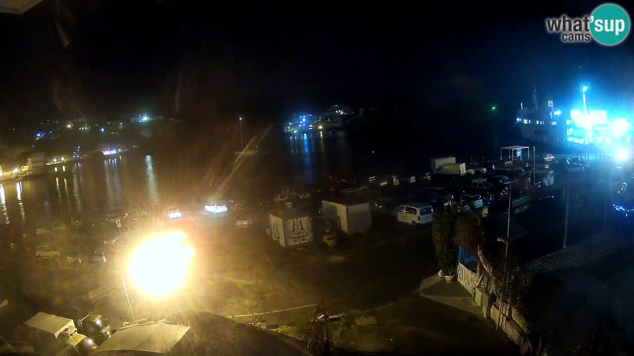 Pristanišče Ponza spletna kamera – Otok Ponza