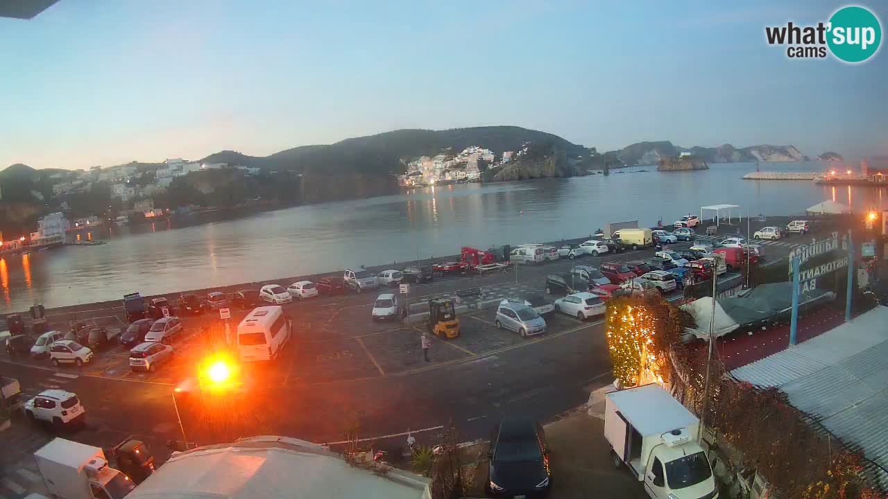 Web kamera luka Ponza – otok Ponza