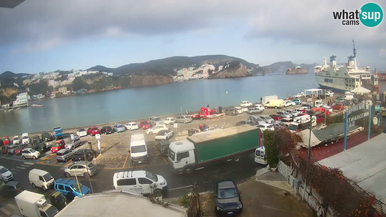 Pristanišče Ponza spletna kamera – Otok Ponza