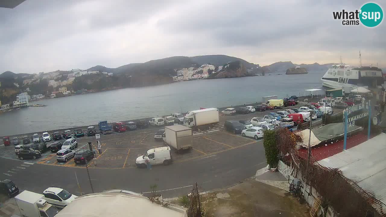 Insel Ponza Hafen webcam – Italien