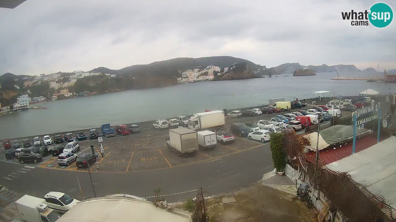 Insel Ponza Hafen webcam – Italien