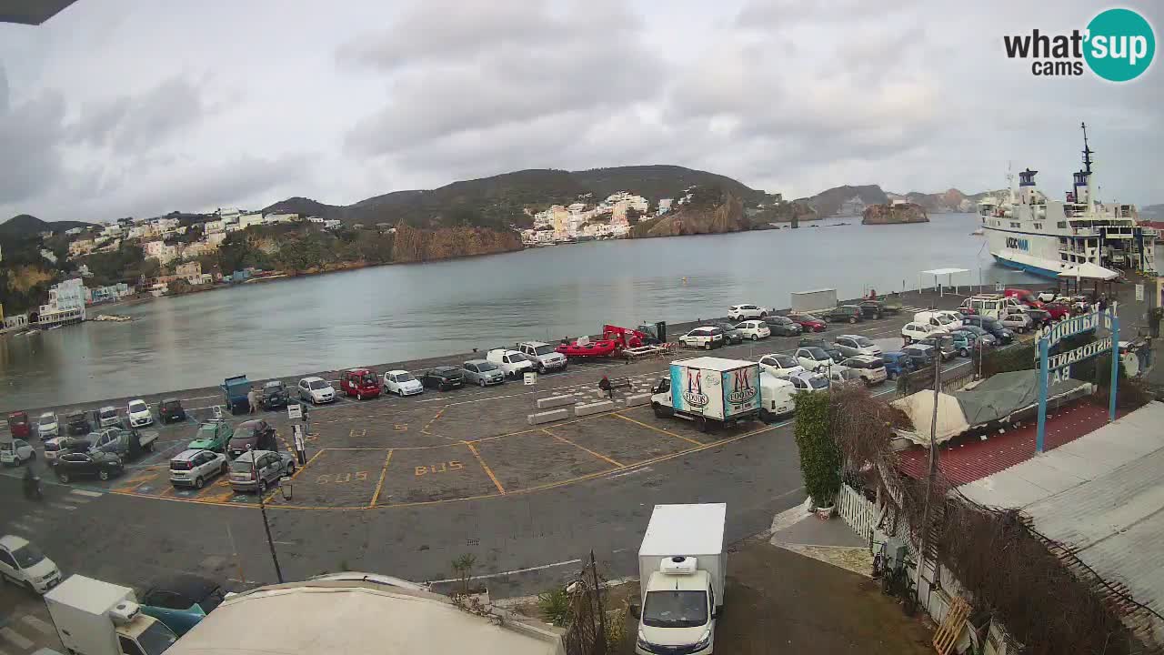 Insel Ponza Hafen webcam – Italien