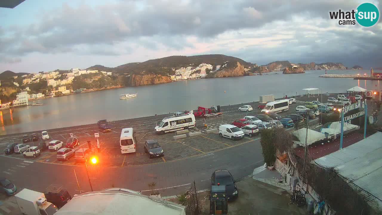 Webcam du port de Ponza – Île de Ponza