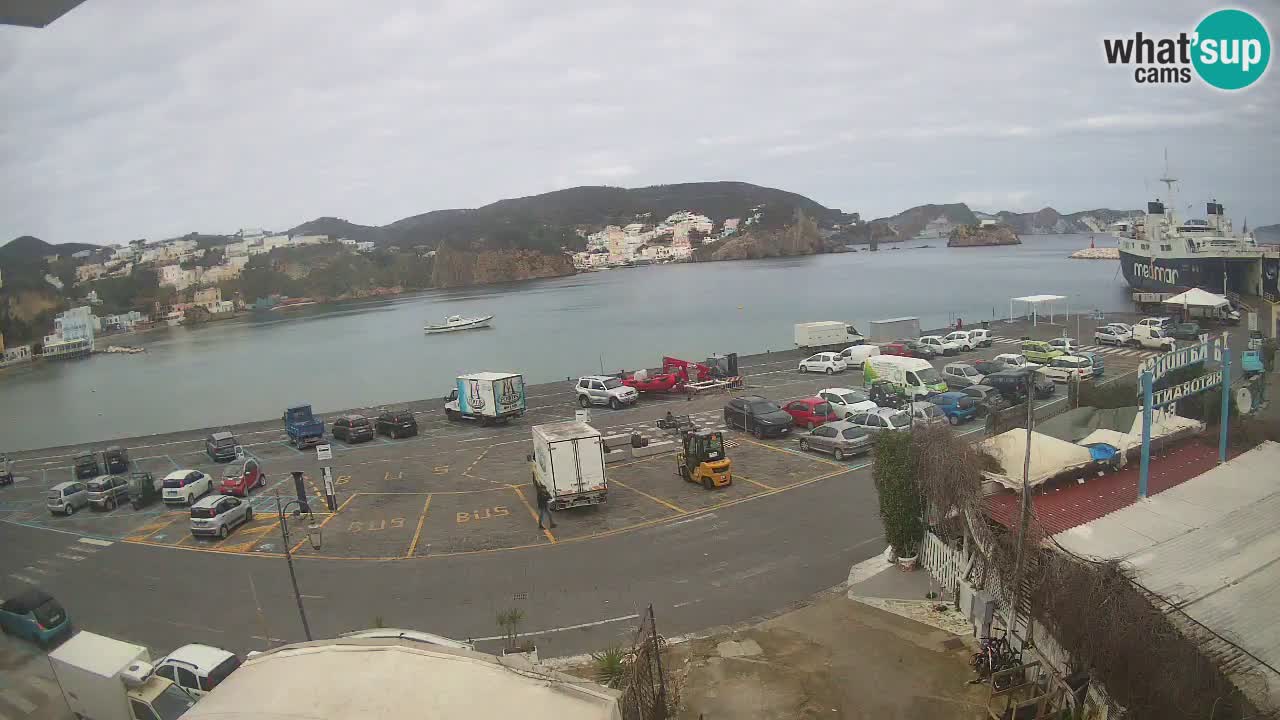 Insel Ponza Hafen webcam – Italien