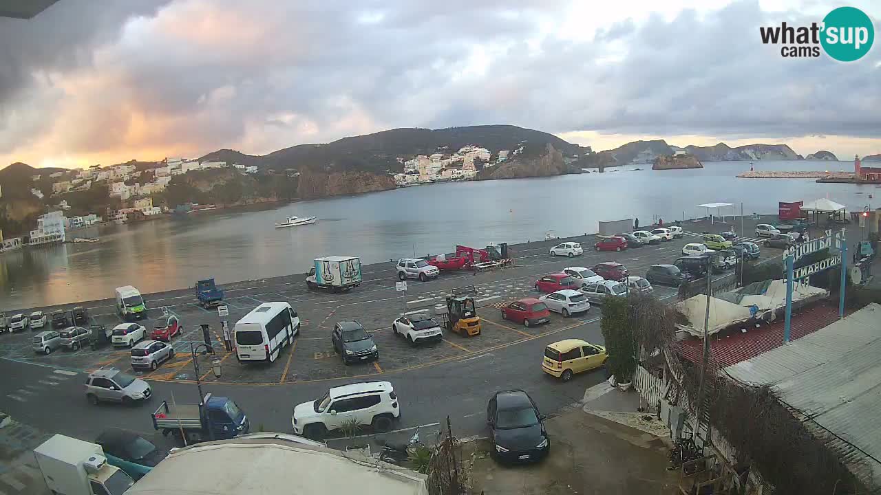 Web kamera luka Ponza – otok Ponza
