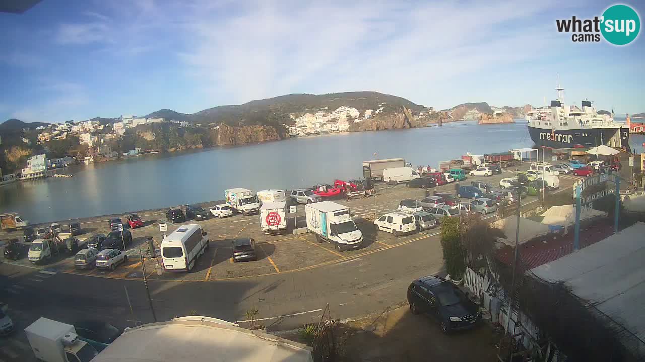 Insel Ponza Hafen webcam – Italien
