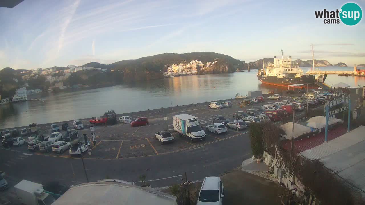 Insel Ponza Hafen webcam – Italien
