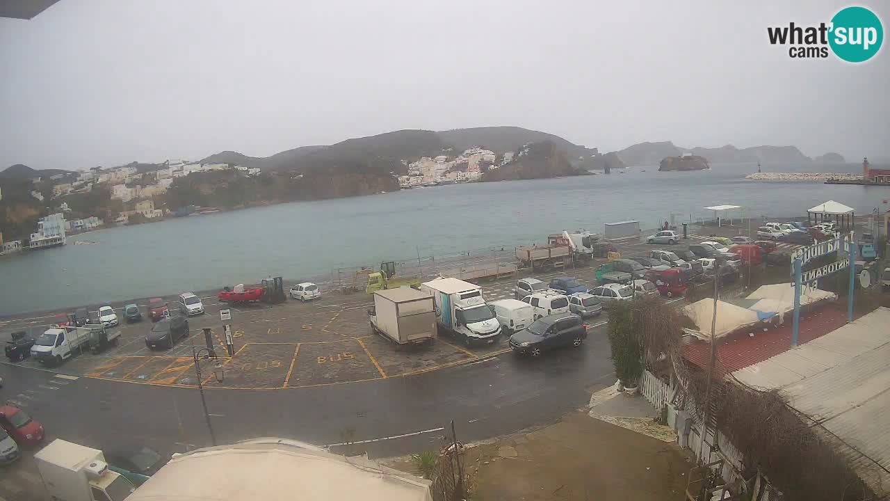Insel Ponza Hafen webcam – Italien