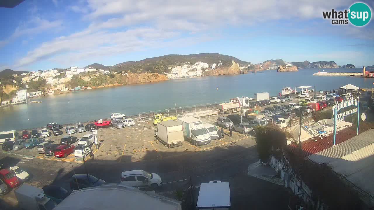 Insel Ponza Hafen webcam – Italien
