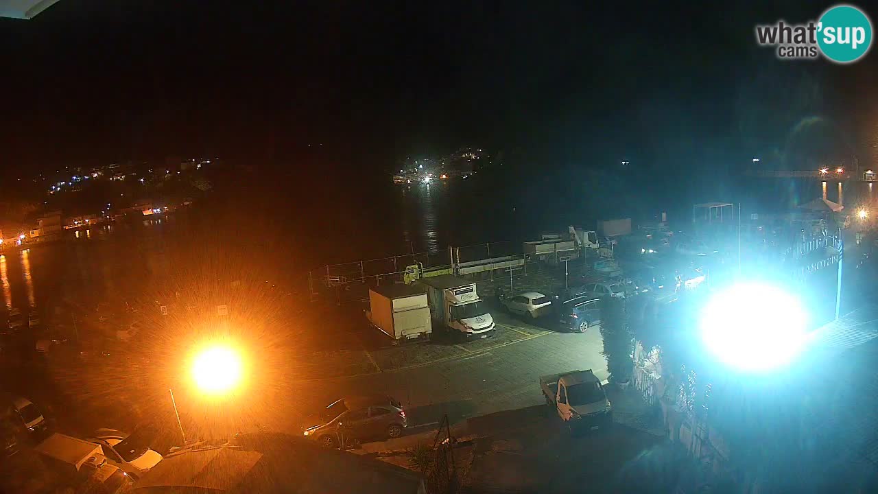 Insel Ponza Hafen webcam – Italien