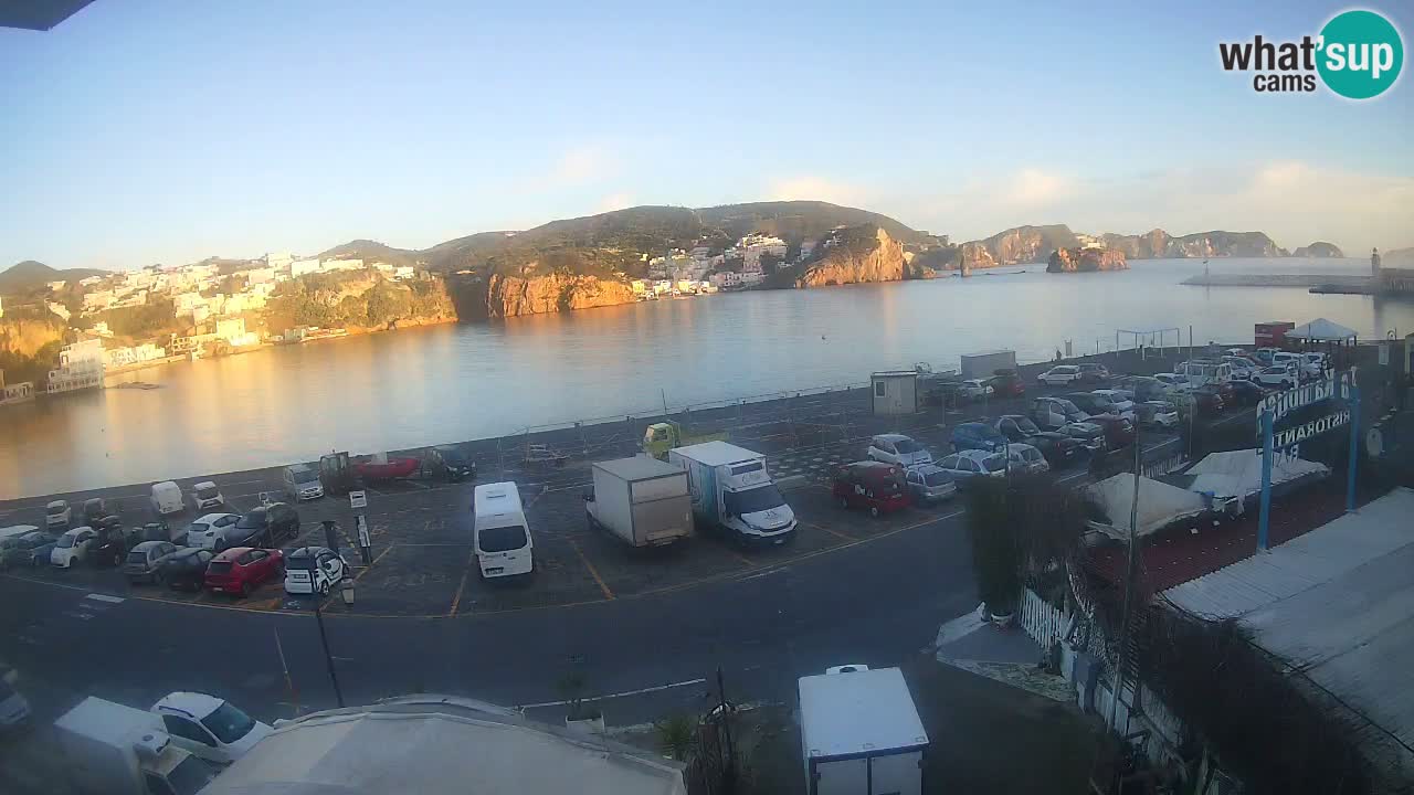 Web kamera luka Ponza – otok Ponza