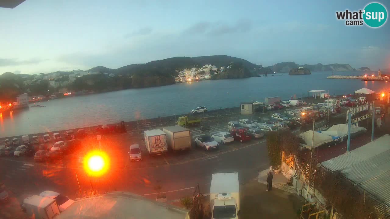 Webcam du port de Ponza – Île de Ponza