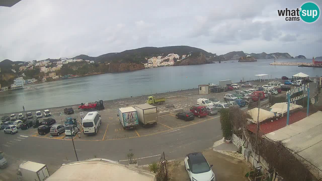 Insel Ponza Hafen webcam – Italien