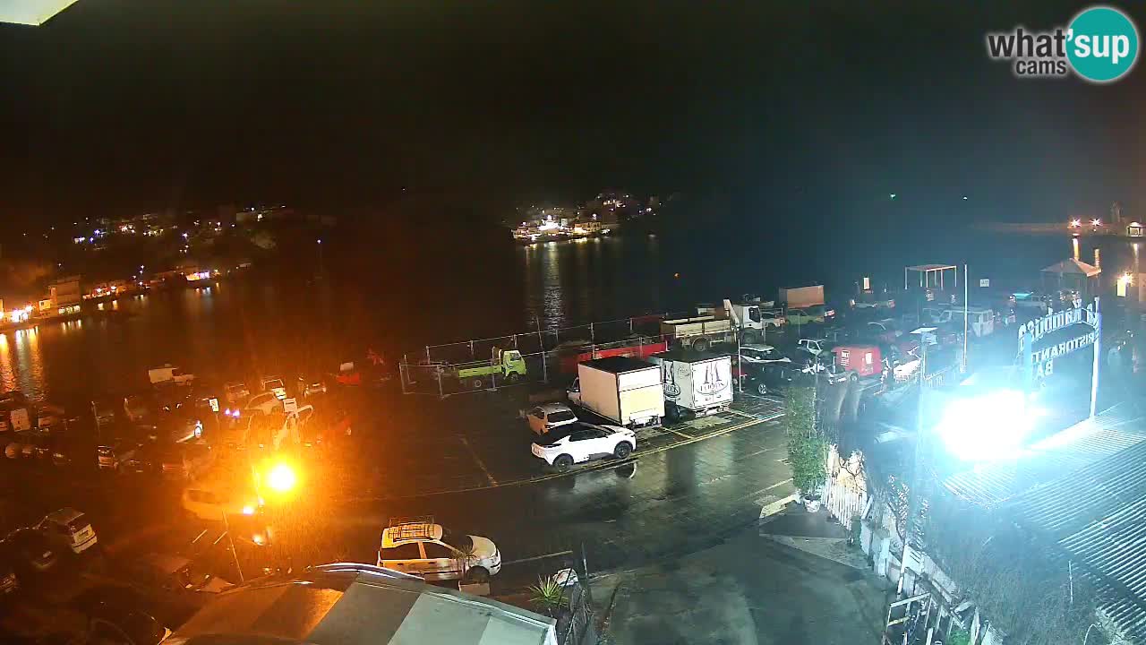 Pristanišče Ponza spletna kamera – Otok Ponza