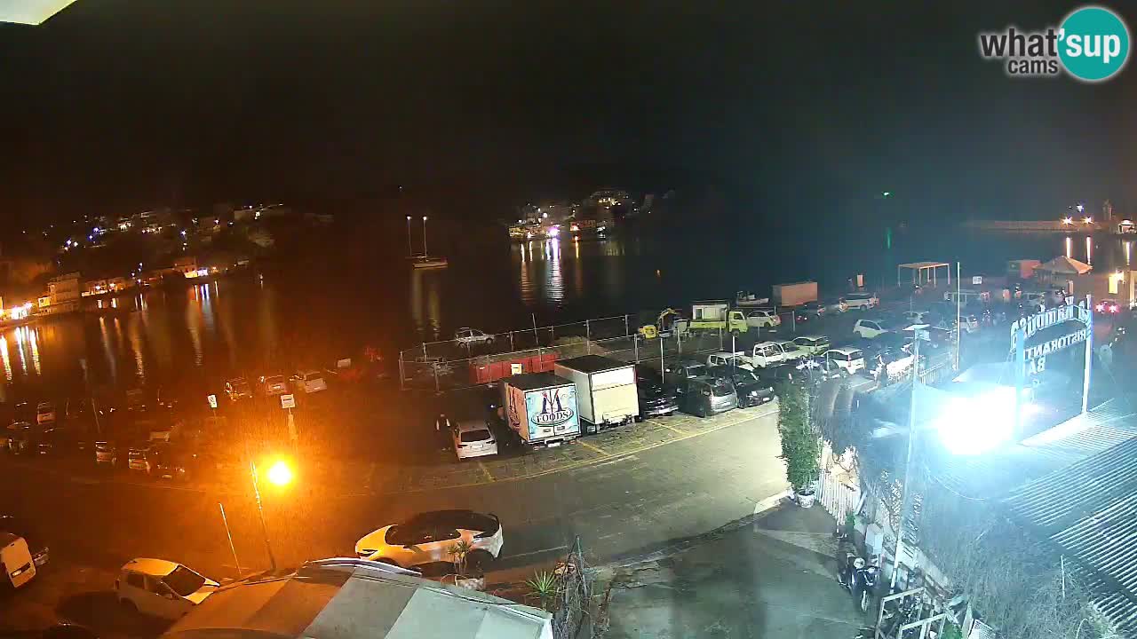 Insel Ponza Hafen webcam – Italien