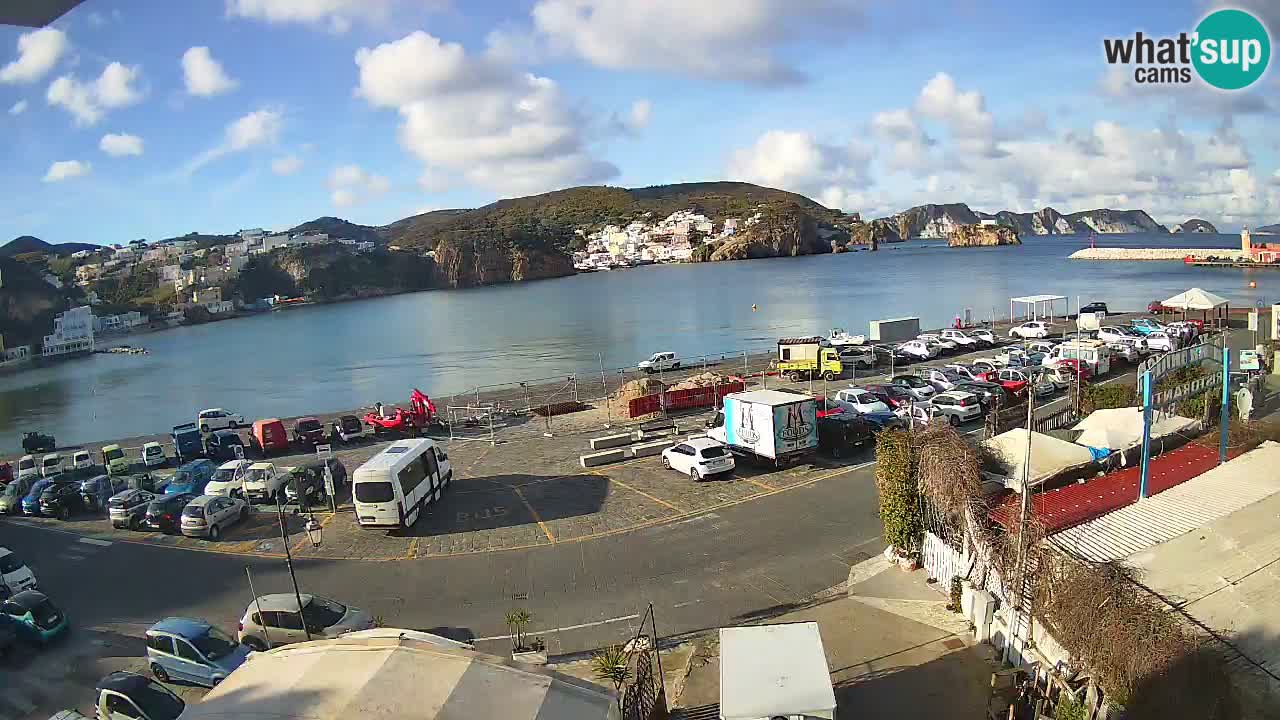 Pristanišče Ponza spletna kamera – Otok Ponza