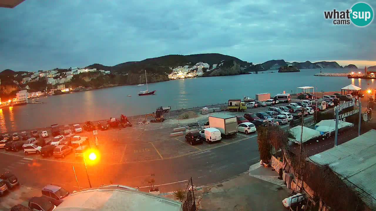 Web kamera luka Ponza – otok Ponza