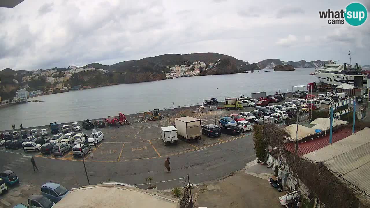 Insel Ponza Hafen webcam – Italien
