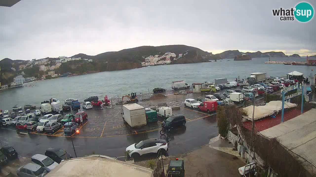 Insel Ponza Hafen webcam – Italien
