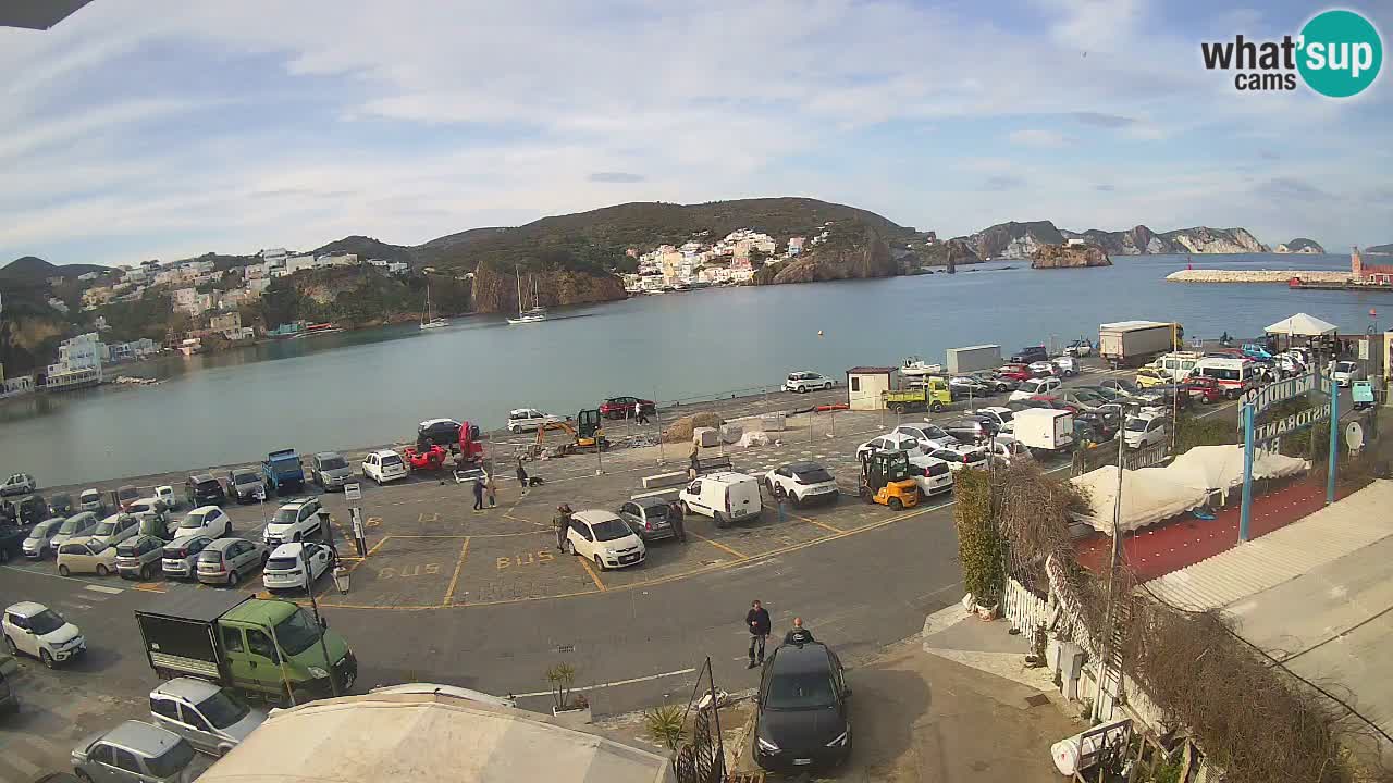 Insel Ponza Hafen webcam – Italien
