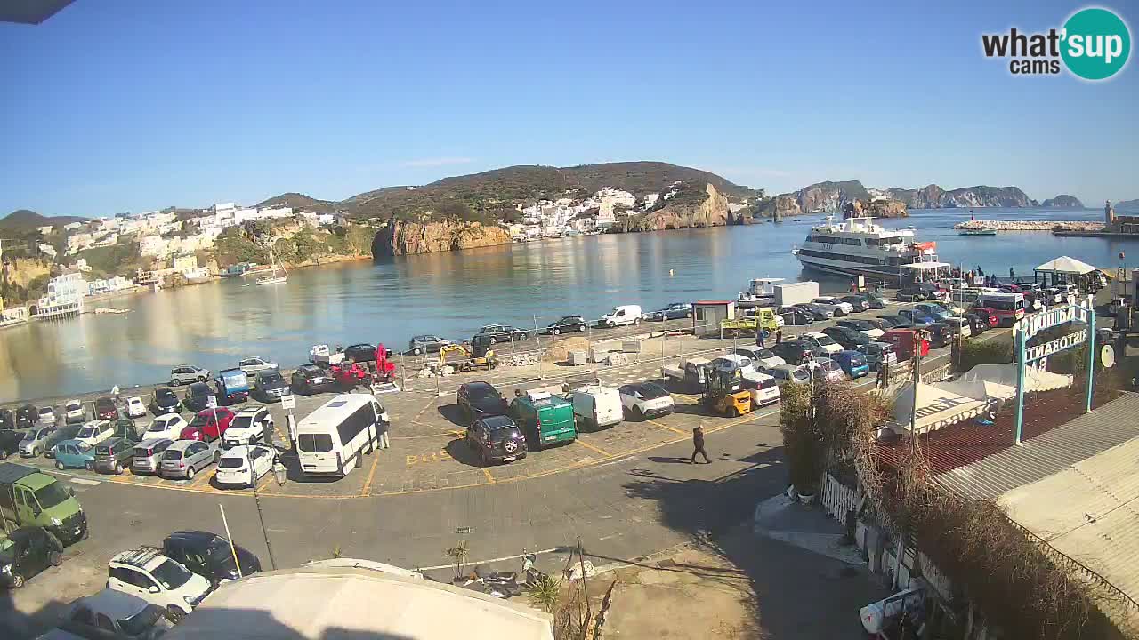 Insel Ponza Hafen webcam – Italien