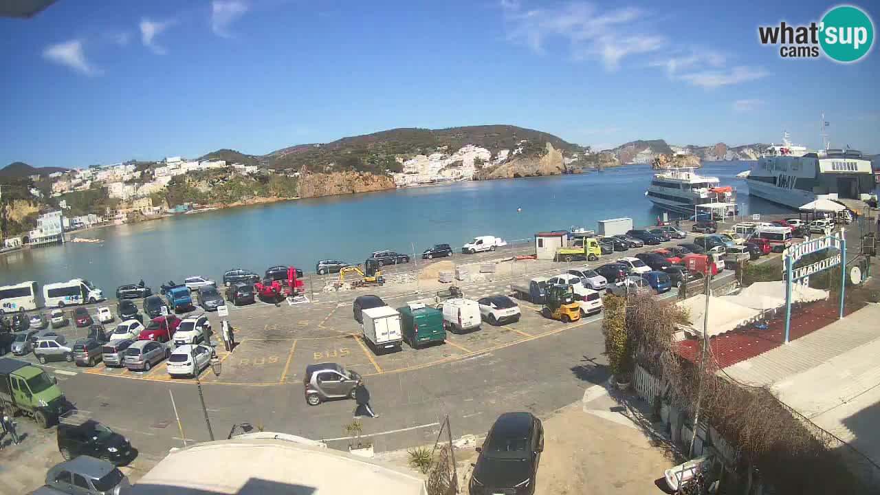 Pristanišče Ponza spletna kamera – Otok Ponza