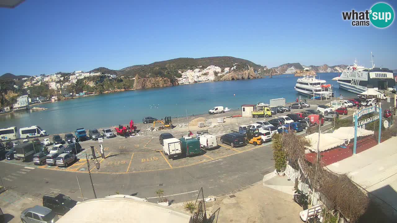 Pristanišče Ponza spletna kamera – Otok Ponza