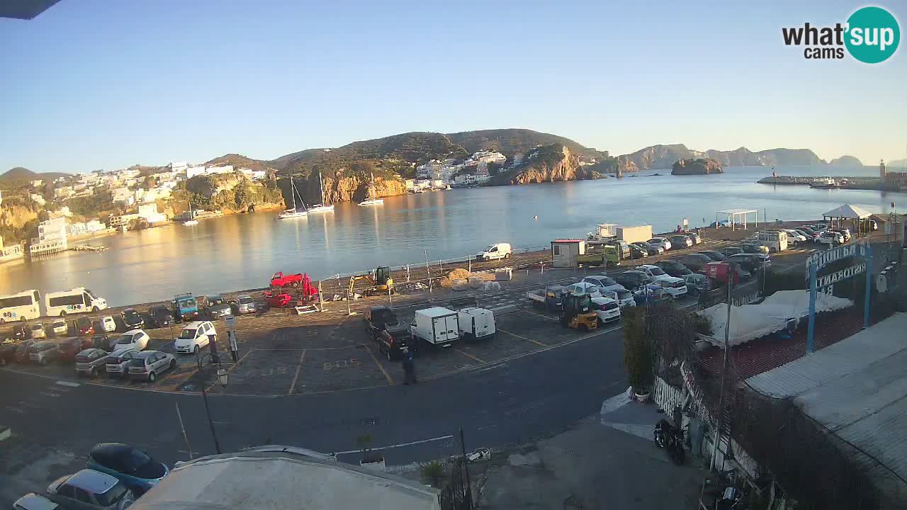 Web kamera luka Ponza – otok Ponza