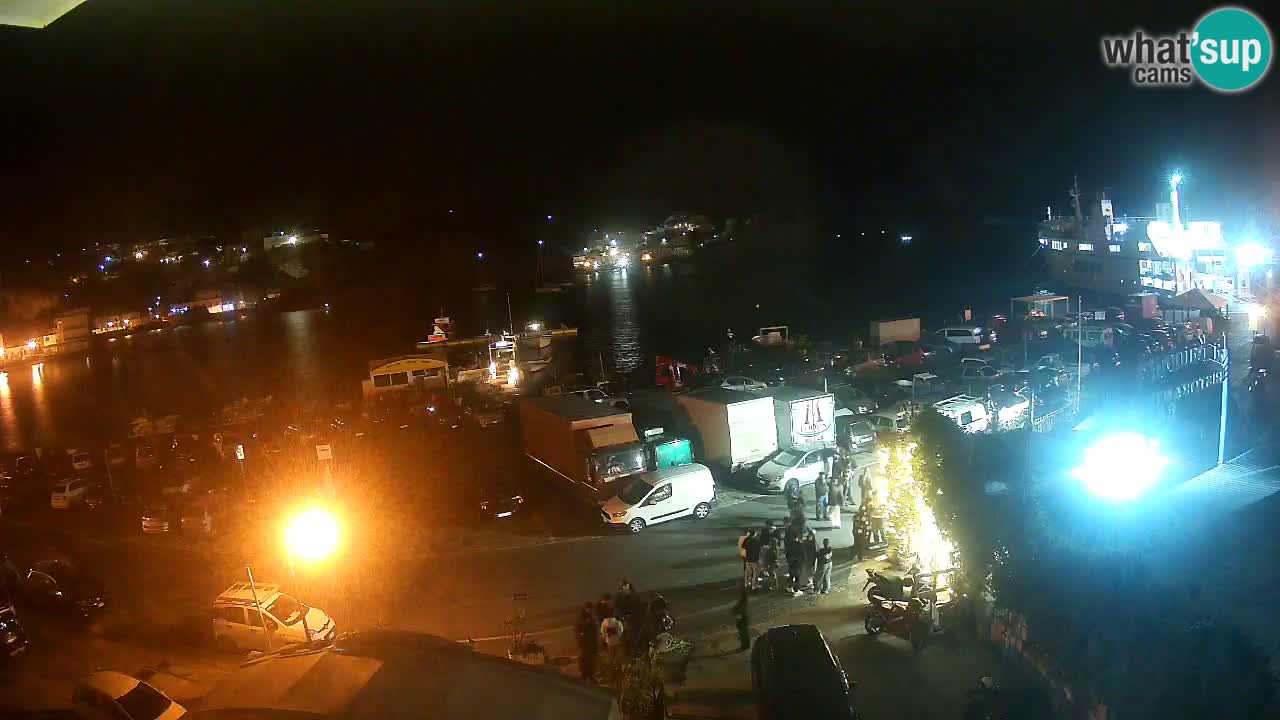 Pristanišče Ponza spletna kamera – Otok Ponza