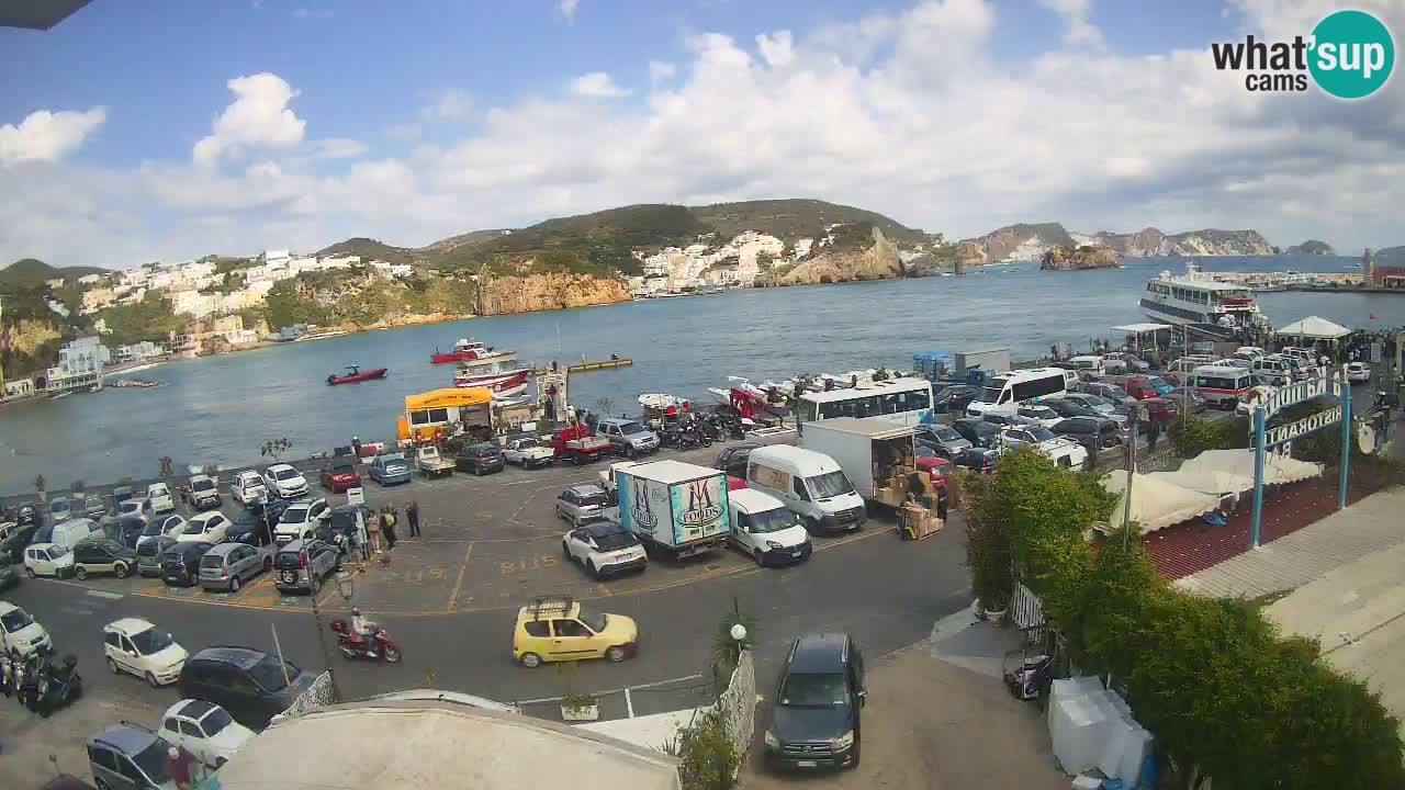 Insel Ponza Hafen webcam – Italien