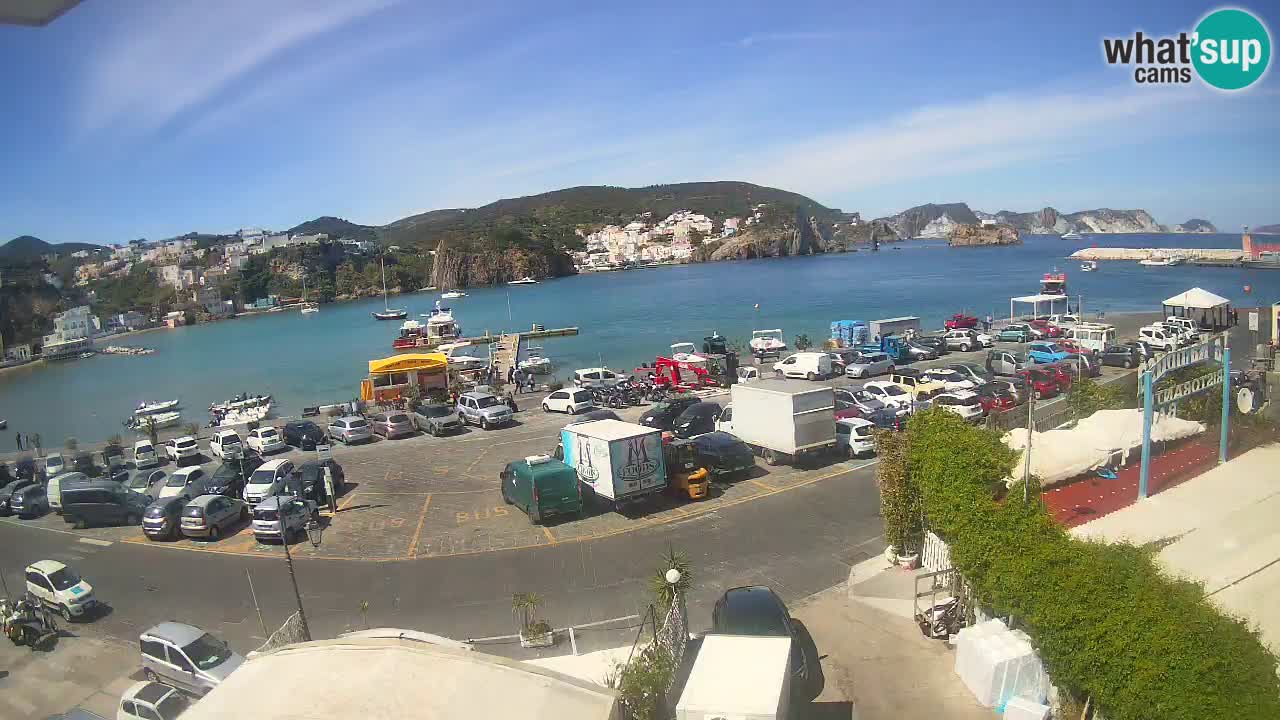Pristanišče Ponza spletna kamera – Otok Ponza