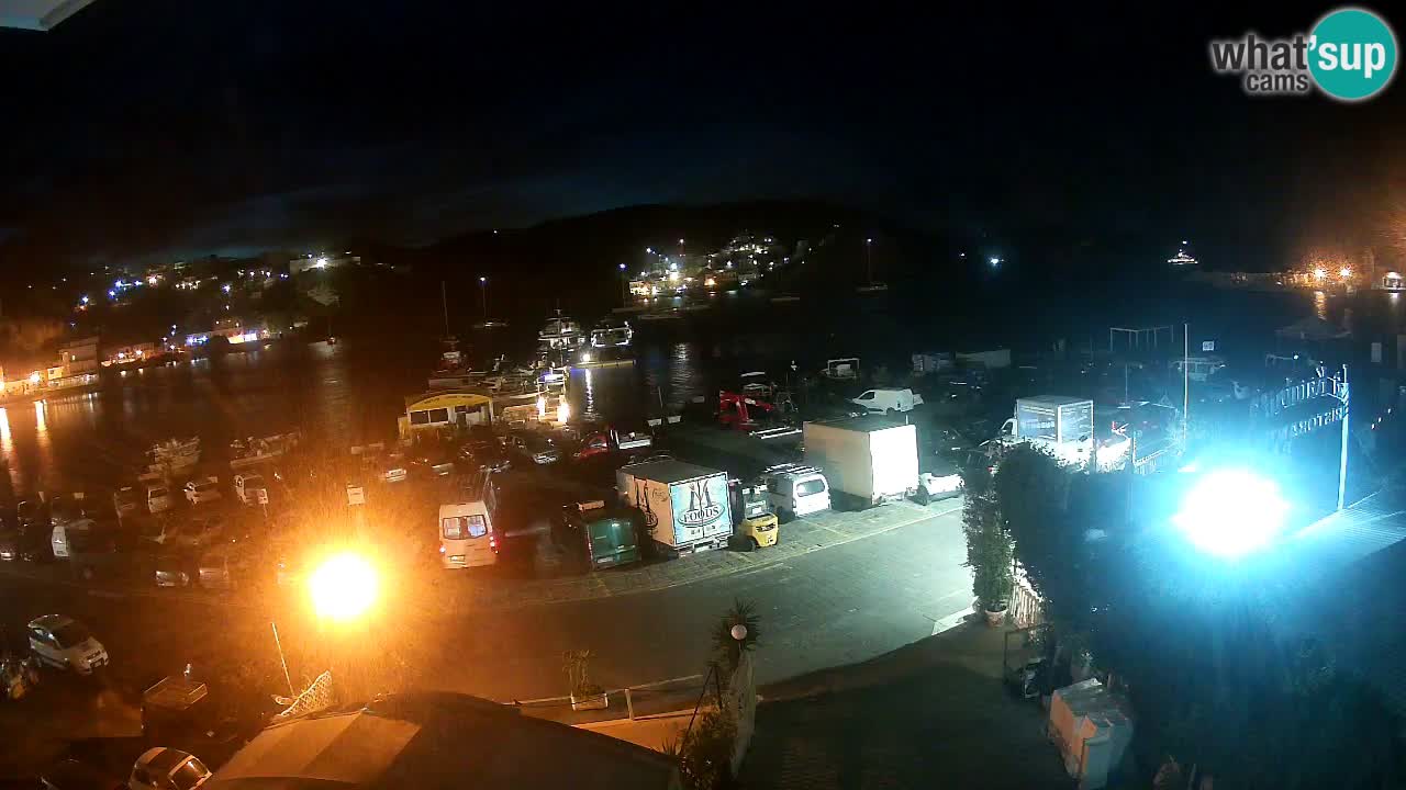 Insel Ponza Hafen webcam – Italien
